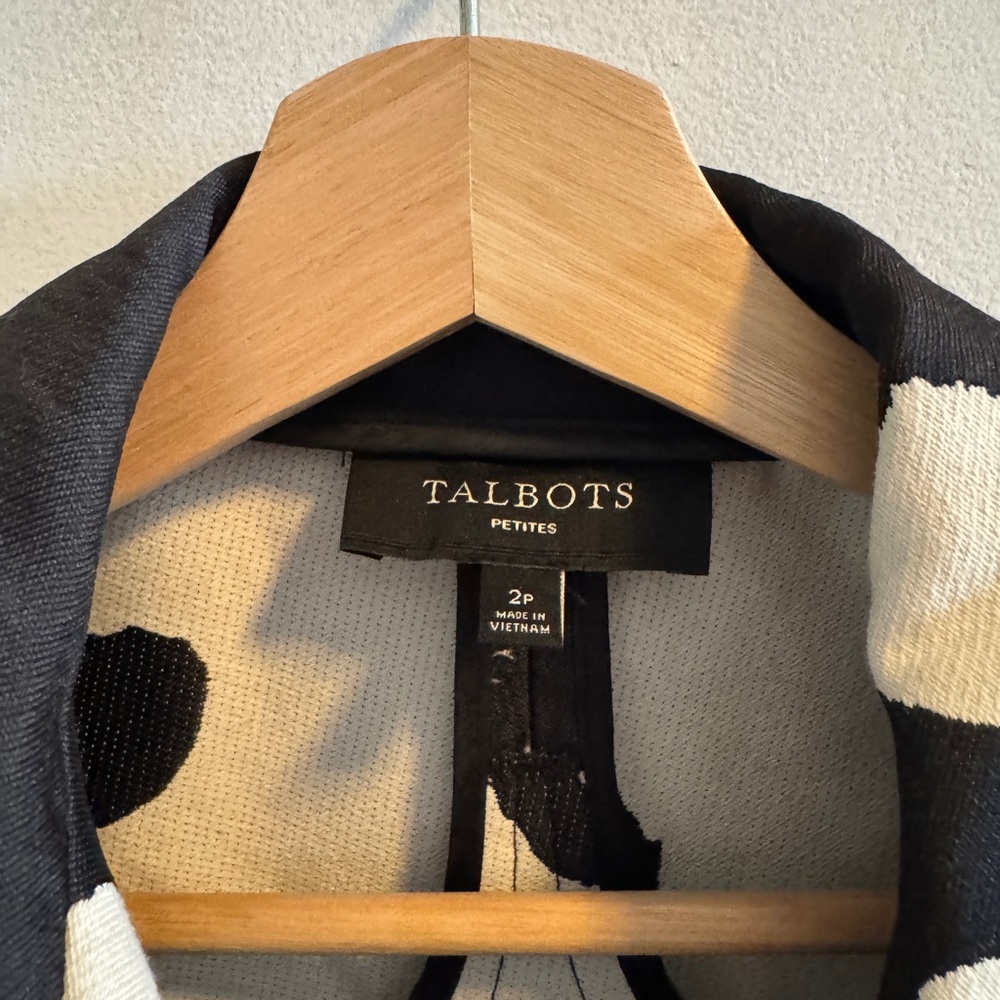 Talbots - Black Polka Dot Jacket - Size 2 Petite - Picture 2 of 6